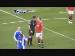 Rooney könyöklése lapot sem ért - VIDEÓVAL
